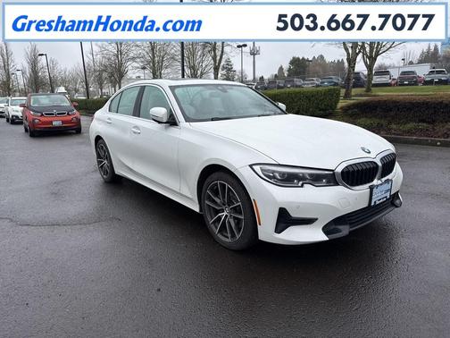 Mineral White Metallic 2022 BMW 330 i xDrive Sedan