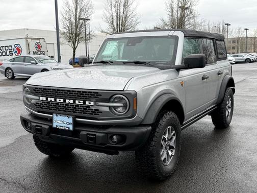 2022 Ford Bronco Badlands