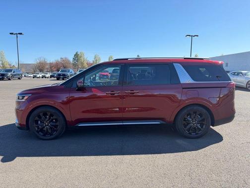 Flare Red 2024 Kia Carnival SX Prestige