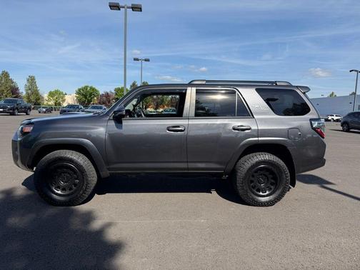 Magnetic Gray Metallic 2020 Toyota 4Runner Sport