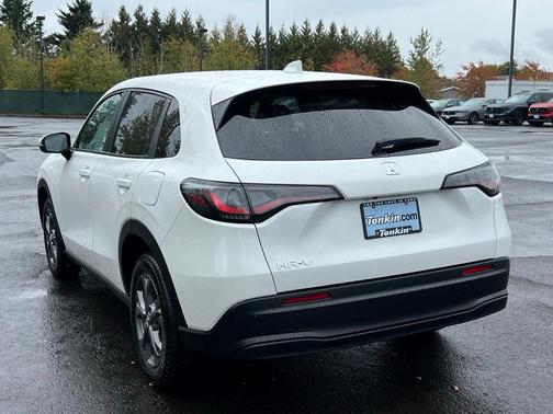 2026 Honda HR-V LX