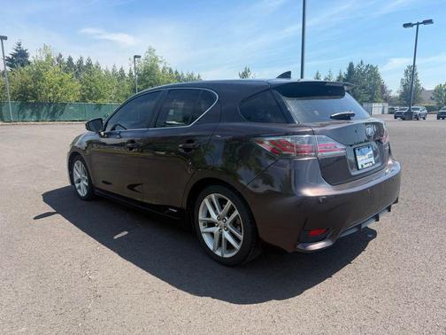 Pearl 2016 Lexus CT 200h Base