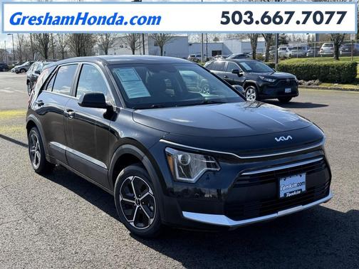 2024 Kia Niro LX