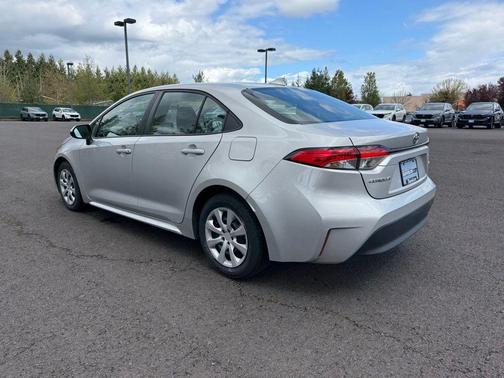 Classic Silver Metallic 2023 Toyota Corolla LE
