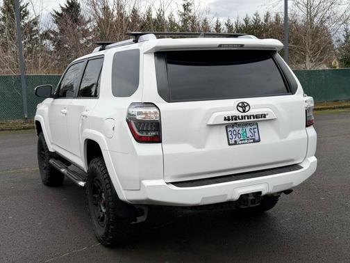 2017 Toyota 4Runner SR5