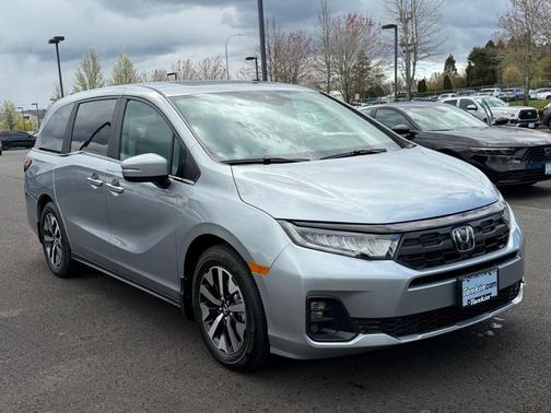 Solar Silver Metallic 2026 Honda Odyssey EX-L