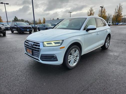 2019 Audi Q5 2.0T Prestige