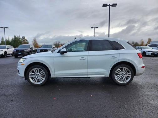 2019 Audi Q5 2.0T Prestige