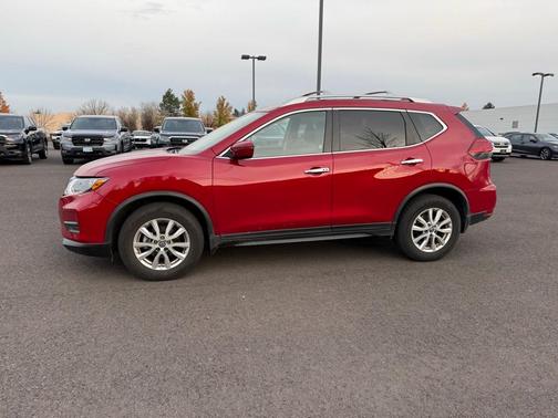 2017 Nissan Rogue SV