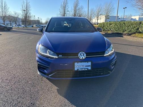 2019 Volkswagen Golf R 2.0T w/DCC & Navigation