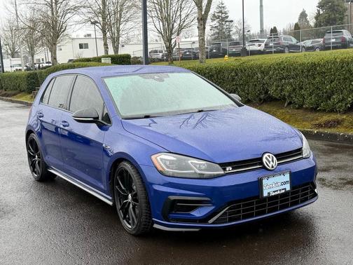 2019 Volkswagen Golf R 2.0T w/DCC & Navigation