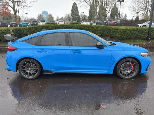 2023 Honda Civic Type R Base