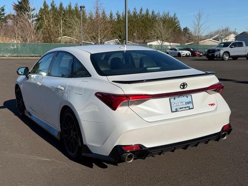 2020 Toyota Avalon TRD