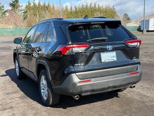 2020 Toyota RAV4 Hybrid LE