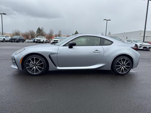 2025 Toyota GR86 Base