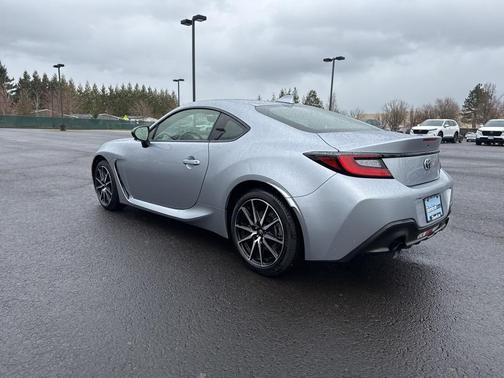 2025 Toyota GR86 Base