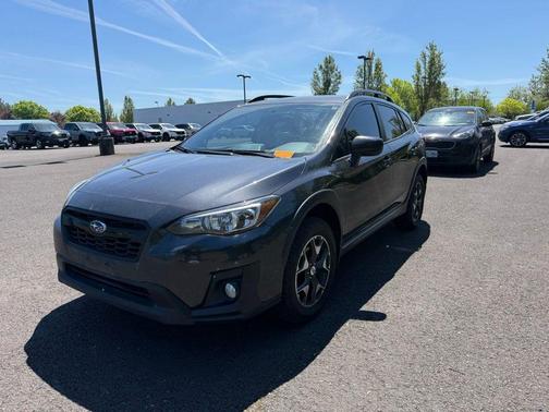 Dark Gray Metallic 2018 Subaru Crosstrek 2.0i Premium
