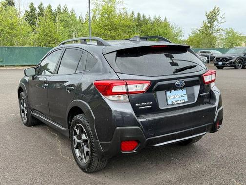 Dark Gray Metallic 2018 Subaru Crosstrek 2.0i Premium