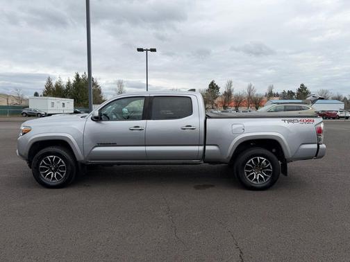 2020 Toyota Tacoma TRD Sport
