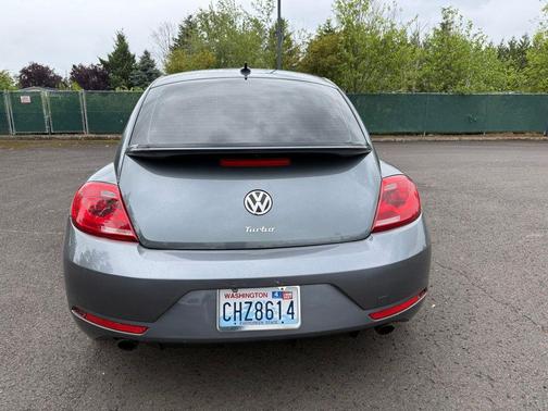 Platinum Gray Metallic 2013 Volkswagen Beetle R-Line