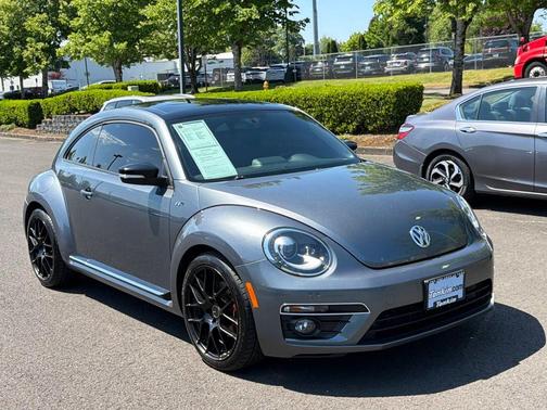 Platinum Gray Metallic 2013 Volkswagen Beetle R-Line