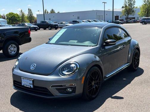 Platinum Gray Metallic 2013 Volkswagen Beetle R-Line