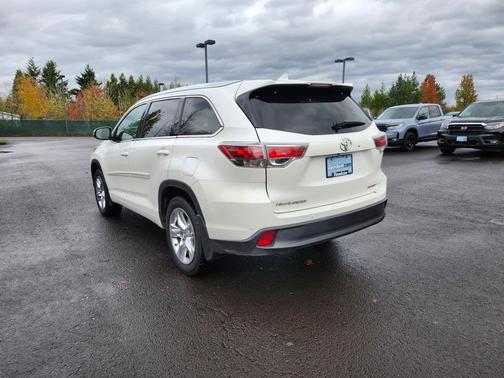 2016 Toyota Highlander Limited