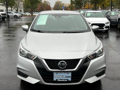 2020 Nissan Versa 1.6 SV