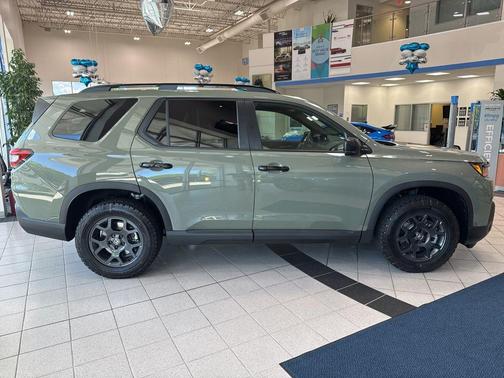 Ash Green 2026 Honda Pilot TrailSport