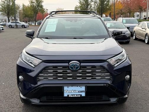 2019 Toyota RAV4 Hybrid XSE