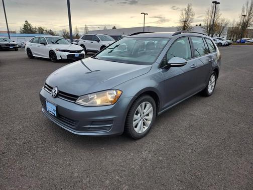 2017 Volkswagen Golf SportWagen TSI S