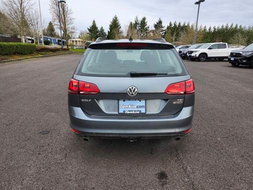 2017 Volkswagen Golf SportWagen TSI S