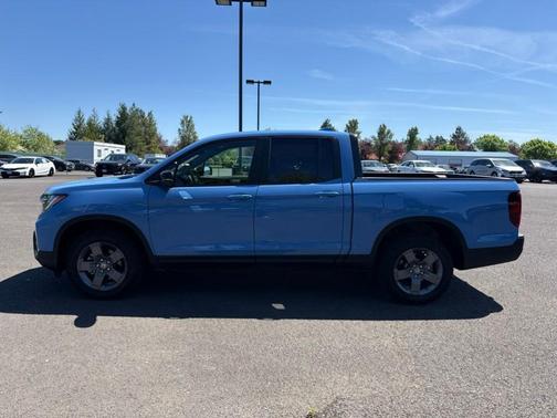 Sky 2025 Honda Ridgeline TrailSport