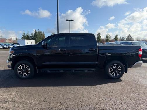 2019 Toyota Tundra SR5