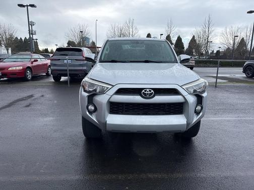 2017 Toyota 4Runner SR5