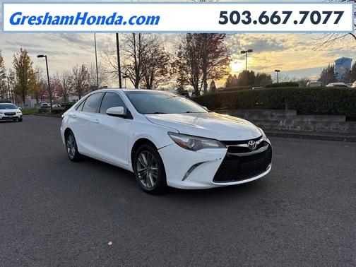 2017 Toyota Camry SE