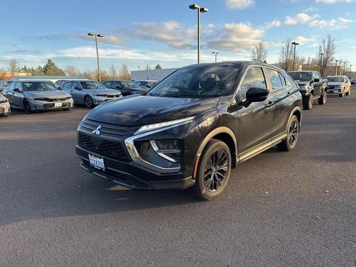 2022 Mitsubishi Eclipse Cross LE