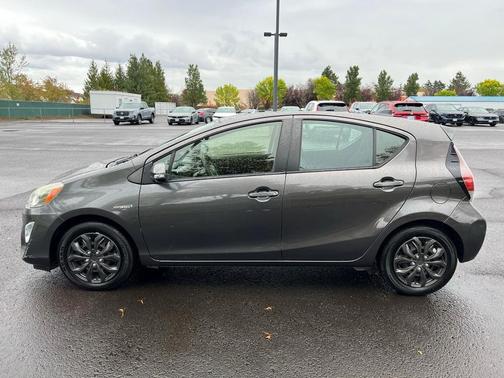 2015 Toyota Prius c Two