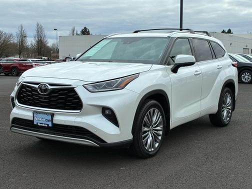 2020 Toyota Highlander Platinum
