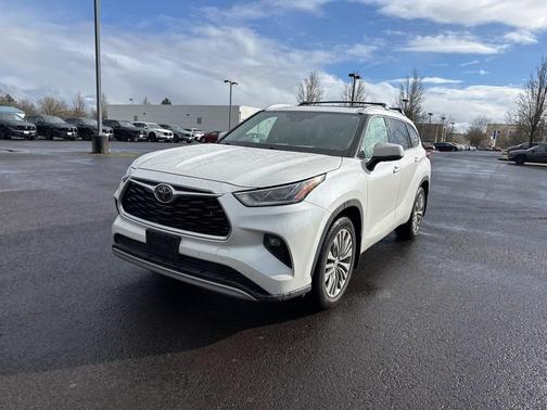 2020 Toyota Highlander Platinum