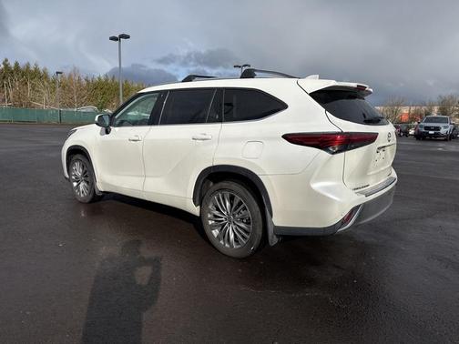2020 Toyota Highlander Platinum