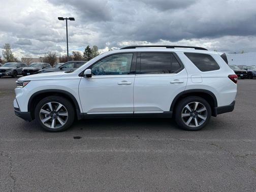 Platinum White Pearl 2025 Honda Pilot Elite