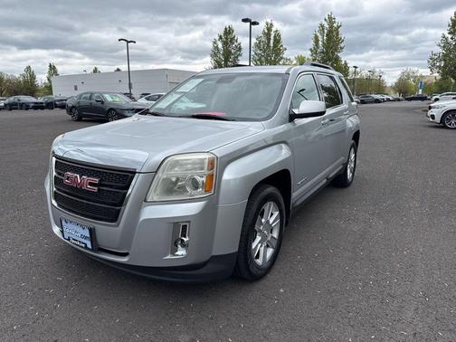 Quicksilver Metallic 2013 GMC Terrain SLE-2