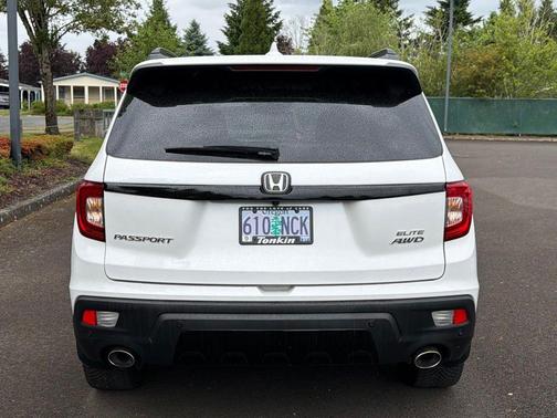 Platinum White Pearl 2021 Honda Passport Elite