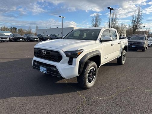 2024 Toyota Tacoma TRD Off Road