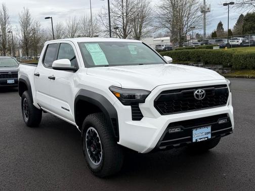 2024 Toyota Tacoma TRD Off Road