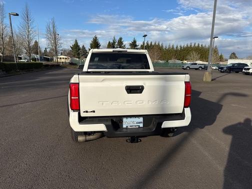 2024 Toyota Tacoma TRD Off Road