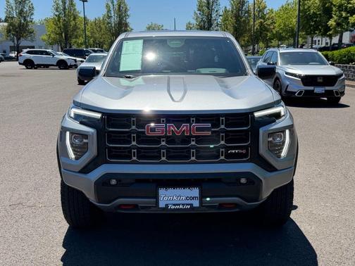 Sterling 2024 GMC Canyon AT4