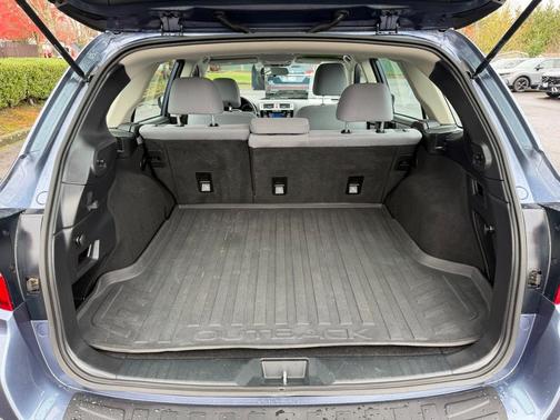 2018 Subaru Outback 2.5i