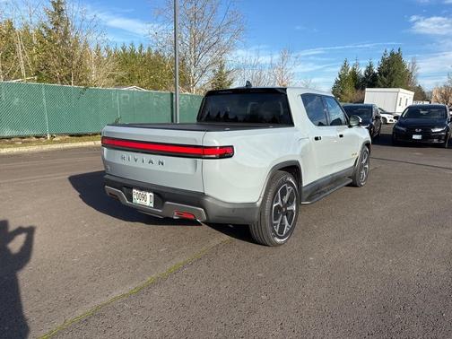 2022 Rivian R1T Adventure Package